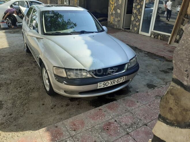 Opel Vectra 1996, 240,000 km - 1.8 l - Bakı