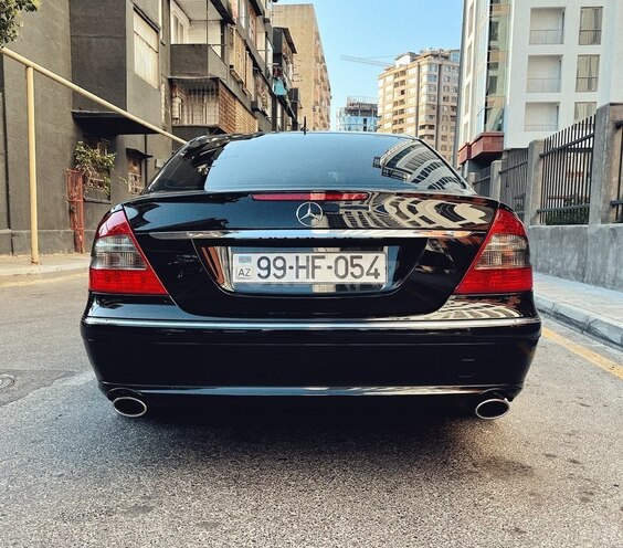 Mercedes E 200 2006, 226,000 km - 2.0 l - Bakı