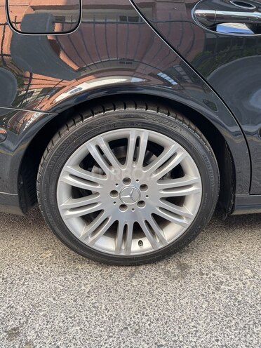Mercedes E 200 2006, 226,000 km - 2.0 l - Bakı