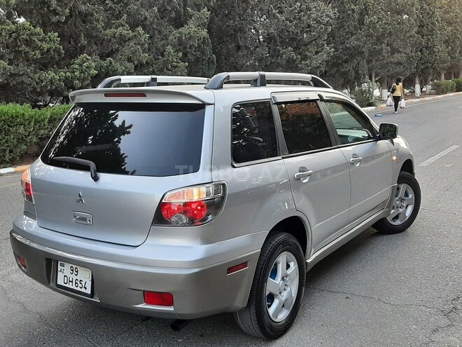 Mitsubishi Outlander 2002, 266,487 km - 2.4 л - Sumqayıt