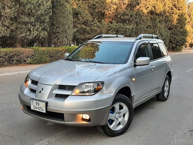 Mitsubishi Outlander 2002, 266,487 km - 2.4 л - Sumqayıt