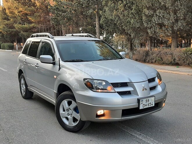 Mitsubishi Outlander 2002, 266,487 km - 2.4 л - Sumqayıt
