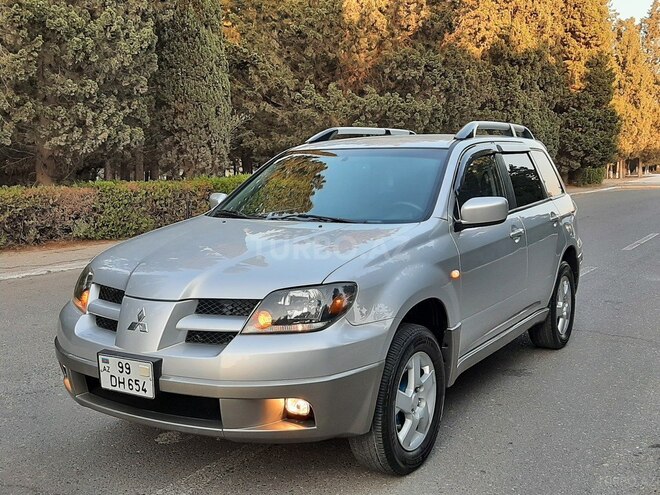 Mitsubishi Outlander 2002, 266,487 km - 2.4 л - Sumqayıt