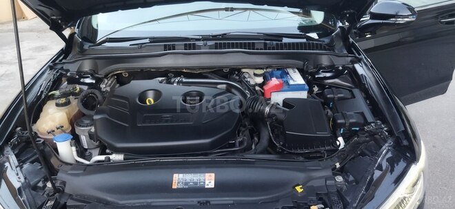 Ford Fusion 2015, 81,000 km - 2.0 л - Bakı