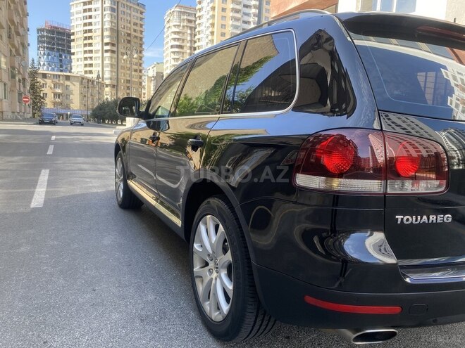 Volkswagen Touareg 2008, 133,700 km - 4.2 l - Bakı