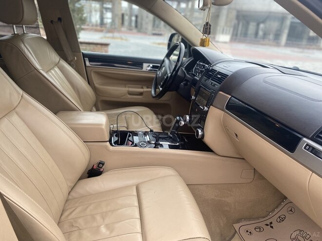 Volkswagen Touareg 2008, 133,700 km - 4.2 l - Bakı