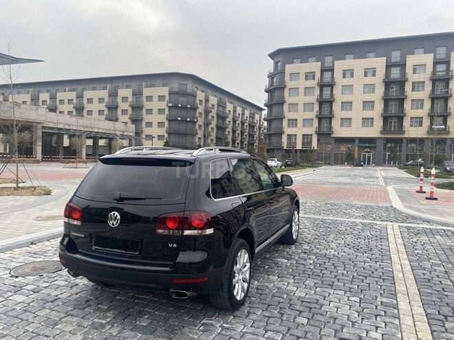 Volkswagen Touareg 2008, 133,700 km - 4.2 l - Bakı
