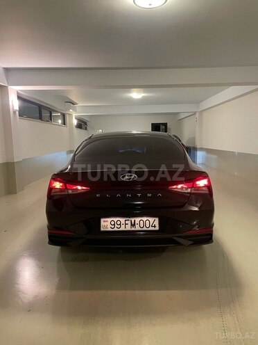Hyundai Elantra 2021, 18,500 km - 1.6 л - Bakı