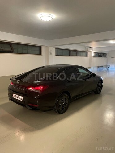 Hyundai Elantra 2021, 18,500 km - 1.6 л - Bakı