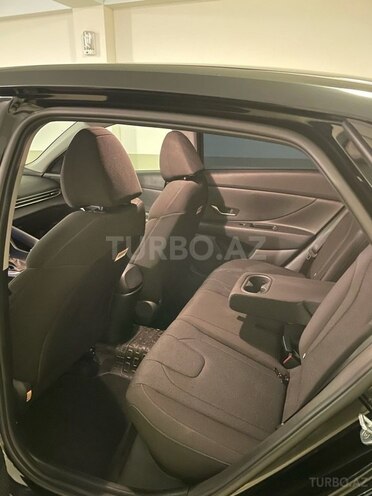 Hyundai Elantra 2021, 18,500 km - 1.6 л - Bakı