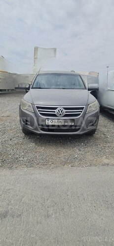 Volkswagen Tiguan 2009, 279,000 km - 2.0 л - Bakı