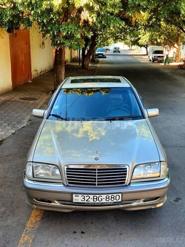 Mercedes C 180 1995, 383,600 km - 1.8 l - Tovuz