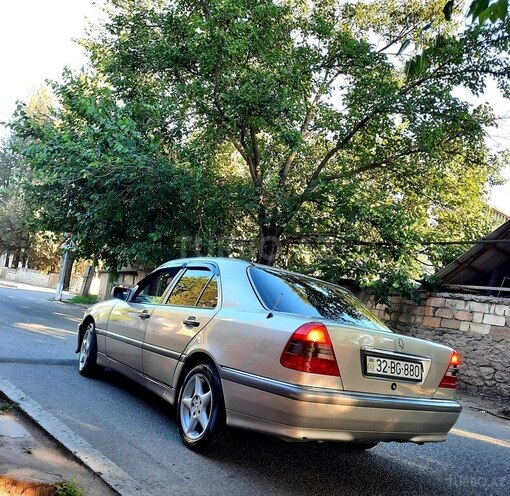 Mercedes C 180 1995, 383,600 km - 1.8 l - Tovuz