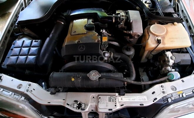 Mercedes C 180 1995, 383,600 km - 1.8 l - Tovuz
