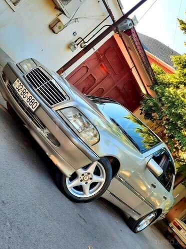 Mercedes C 180 1995, 383,600 km - 1.8 l - Tovuz