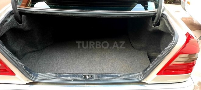 Mercedes C 180 1995, 383,600 km - 1.8 l - Tovuz