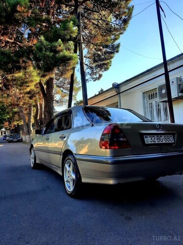 Mercedes C 180 1995, 383,600 km - 1.8 l - Tovuz