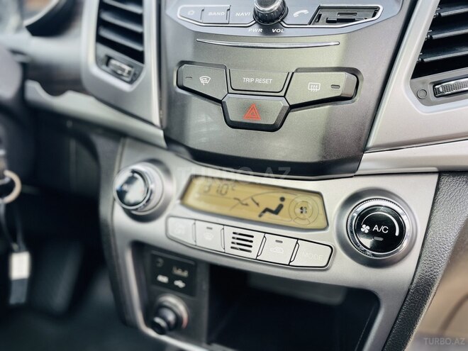 Ssang Yong Korando 2015, 77,000 km - 2.0 l - Bakı