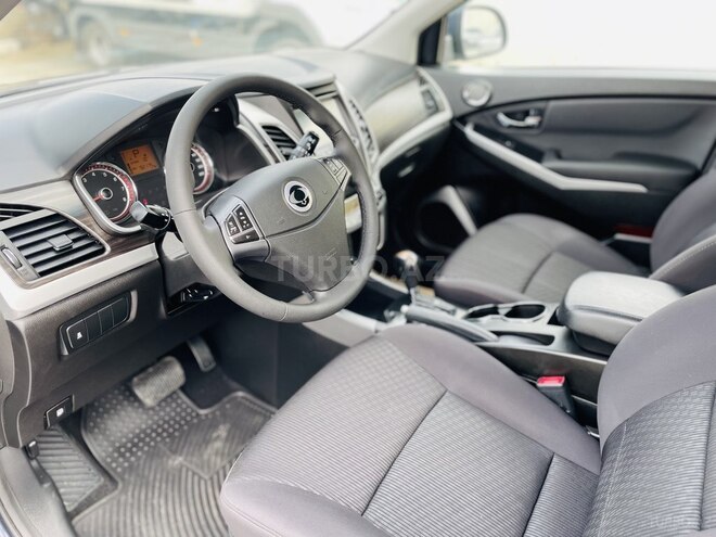 Ssang Yong Korando 2015, 77,000 km - 2.0 l - Bakı
