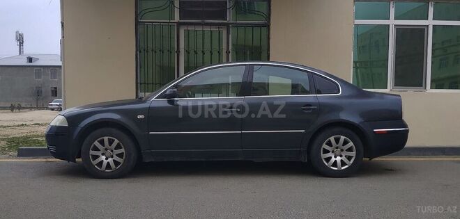 Volkswagen Passat 2002, 255,000 km - 1.8 л - Bakı