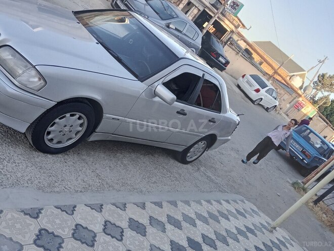 Mercedes C 200 1996, 300,000 km - 2.0 l - Bakı
