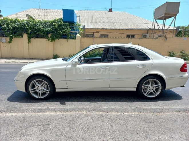 Mercedes E 320 2002, 230,000 km - 3.2 l - Bakı