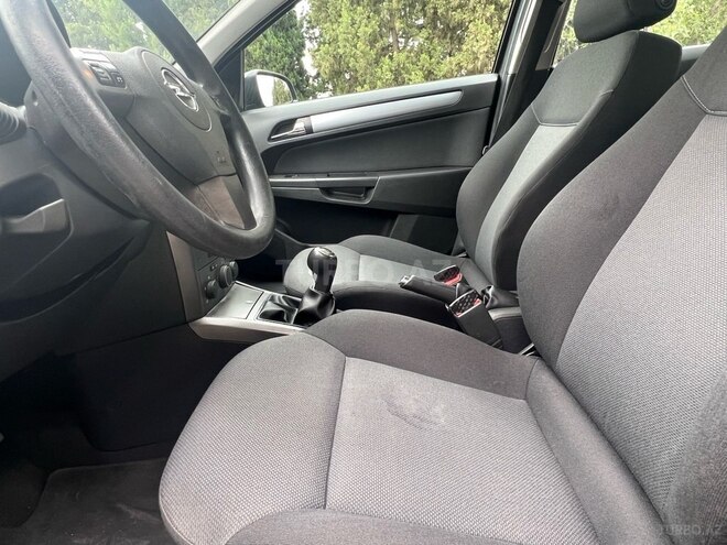 Opel Astra 2006, 179,800 km - 1.3 l - Gəncə