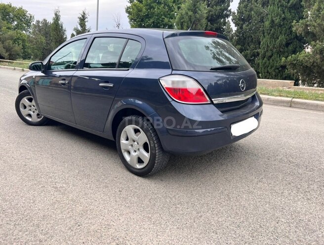 Opel Astra 2006, 179,800 km - 1.3 l - Gəncə