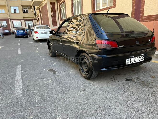 Peugeot  1996, 297,356 km - 1.4 l - Bakı