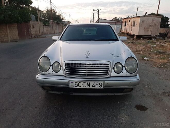 Mercedes E 280 1998, 292,000 km - 2.8 l - Bakı