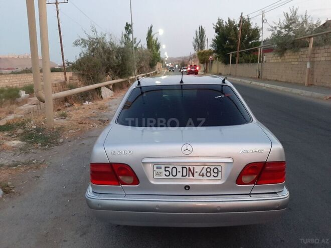 Mercedes E 280 1998, 292,000 km - 2.8 l - Bakı