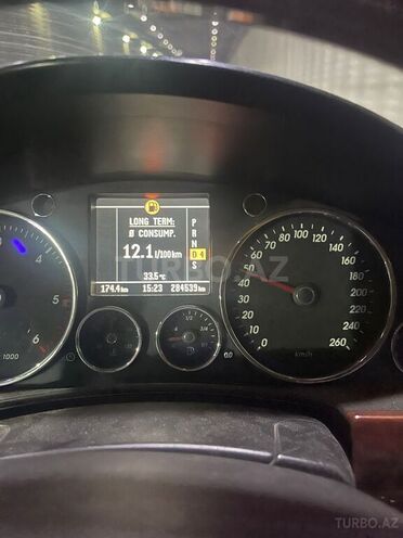 Volkswagen Touareg 2005, 285,000 km - 3.0 l - Bakı