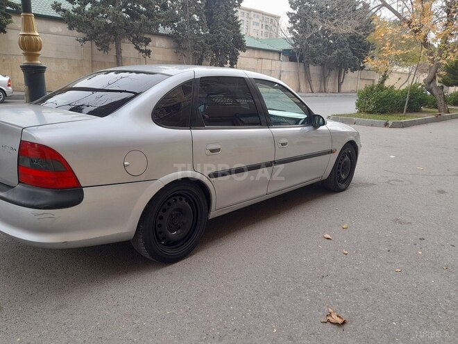 Opel Vectra 1997, 500,000 km - 2.0 l - Bakı