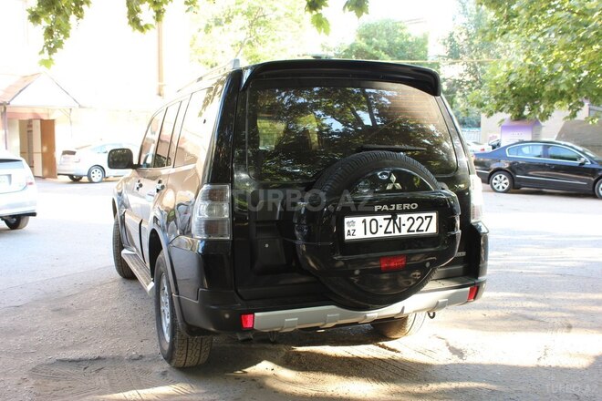 Mitsubishi Pajero 2007, 231,000 km - 3.0 л - Bakı