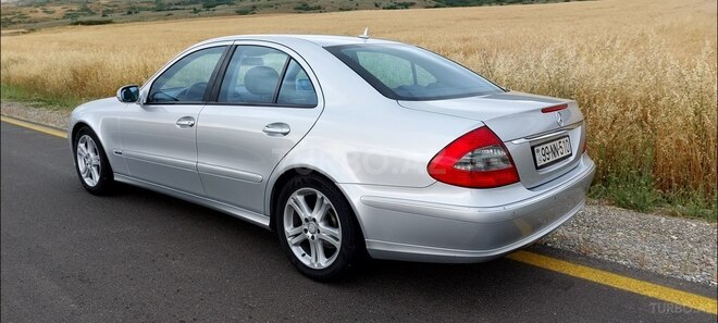 Mercedes E 220 2007, 221,000 km - 2.2 л - Bakı