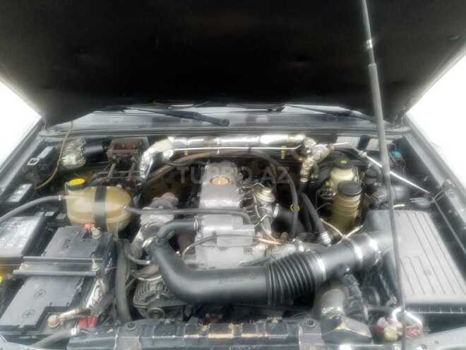 Opel Frontera 1999, 330,000 km - 2.2 л - Yevlax