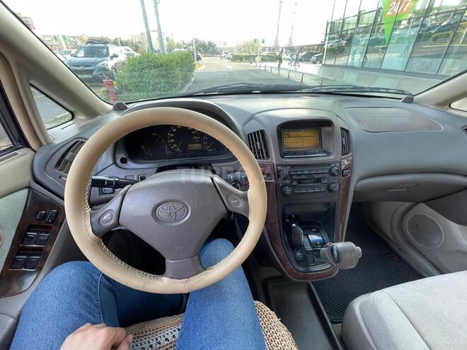 Toyota Harrier 2000, 265,000 km - 2.2 l - Bakı
