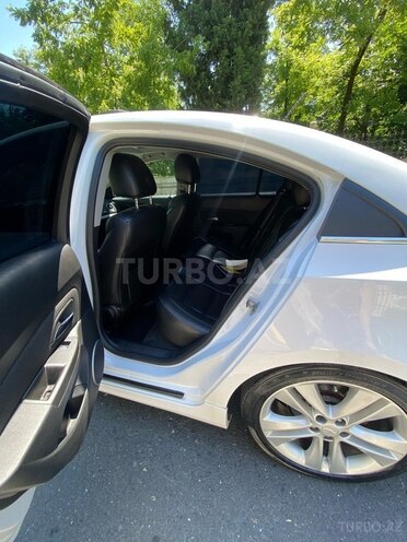 Chevrolet Cruze 2011, 250,000 km - 1.4 l - Zaqatala