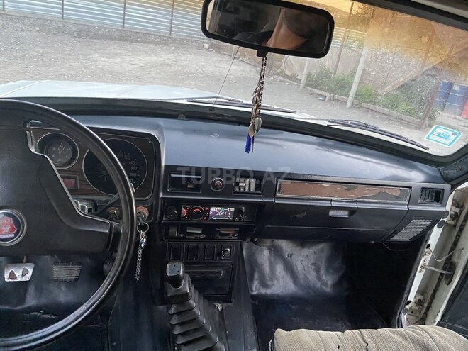 GAZ 24-10 1988, 222,000 km - 2.5 l - Şəki