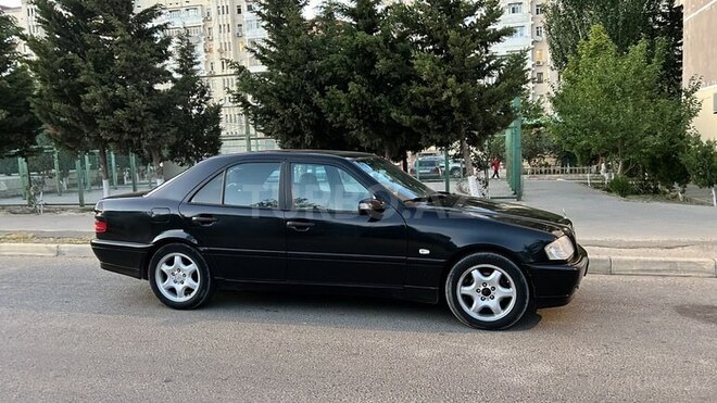 Mercedes C 200 1997, 395,000 km - 2.0 л - Sumqayıt