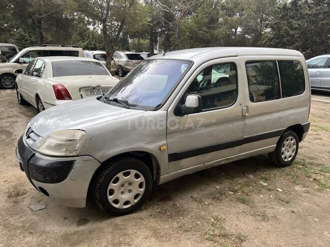 Peugeot Partner 2005, 252,500 km - 1.6 l - Sumqayıt