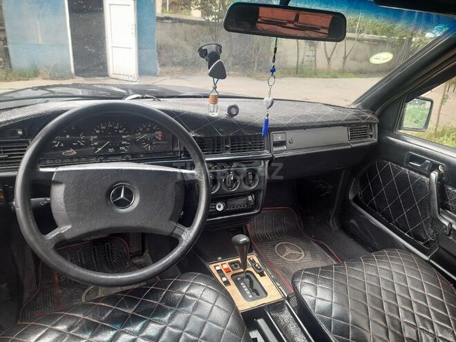 Mercedes 190 1987, 242,444 km - 2.0 l - Bərdə