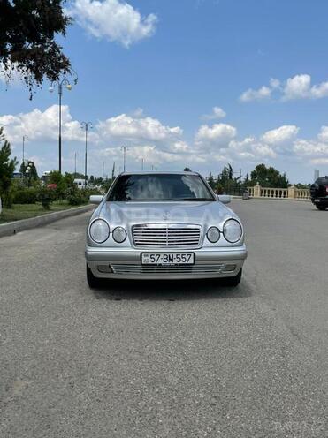 Mercedes E 200 1996, 288,000 km - 2.0 л - Bakı