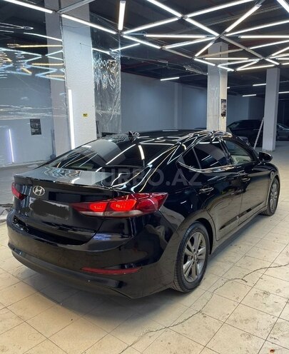 Hyundai Elantra 2018, 130,357 km - 2.0 l - Bakı