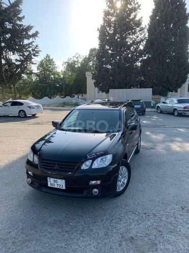 Mitsubishi Airtrek 2001, 285,000 km - 2.0 l - Salyan