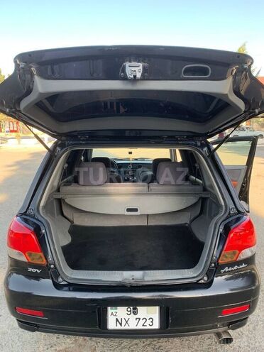 Mitsubishi Airtrek 2001, 285,000 km - 2.0 l - Salyan