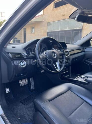 Mercedes E 200 2012, 140,000 km - 2.0 l - Bakı