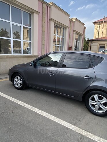 Hyundai i30 2010, 185,000 km - 1.6 л - Sumqayıt