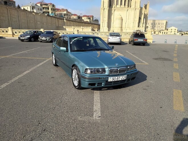 BMW 318 1994, 466,000 km - 1.8 l - Bakı