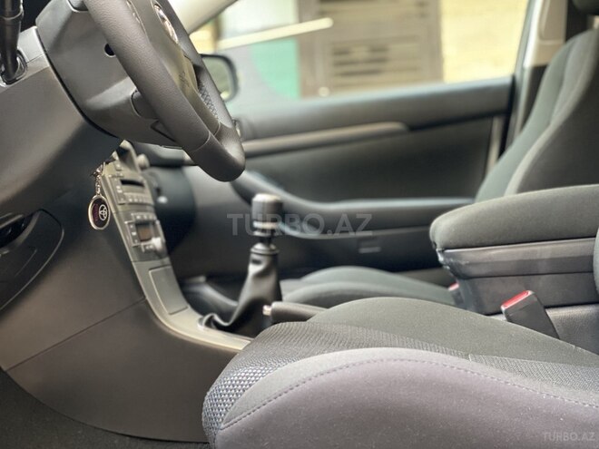 Toyota Avensis 2007, 183,000 km - 2.0 л - Bakı